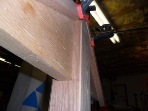 notched post for head-piece