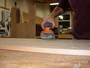 Final sanding of the top