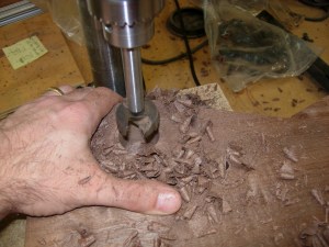 Hogging out the pocket with the forstner bit