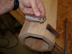 Glueing and pinning the trim on