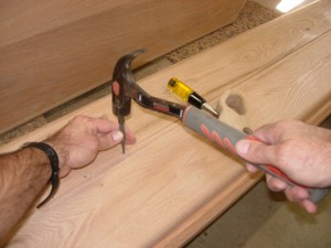 Setting the nails in the groove