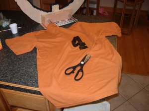 Making the pouches from an old tee-shirt