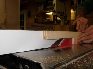 Cutting the spline strips