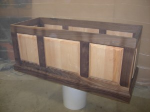 Walnut/maple box done