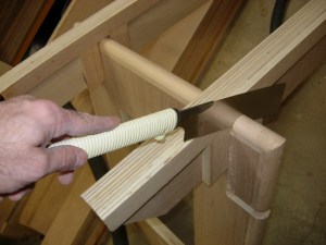 Notching around the top rail