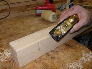 Chamfer with the block plane