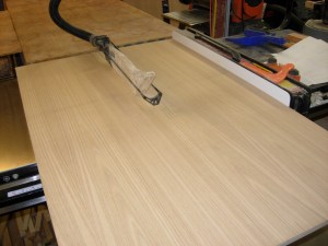 Ripping the width on the table saw