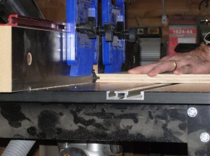 Cutting the receiving groove