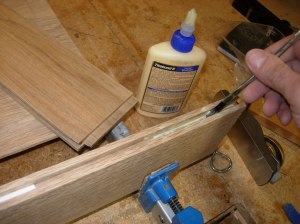 Applying a bit of glue on the ends