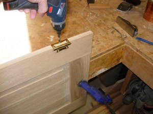 Installing the hinges