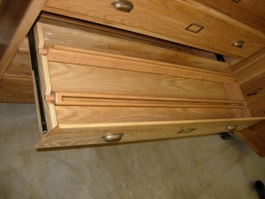 Spindles in drawer