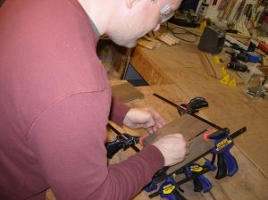 Attaching the bottom