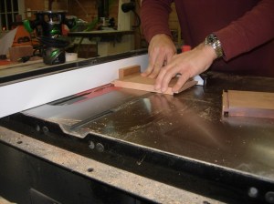 Cutting the tenons on the sides