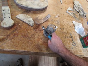 Cutting wire for hangers