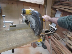 Cutting the blank to length