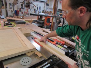 Ripping a 45 degree angle on the left vertical