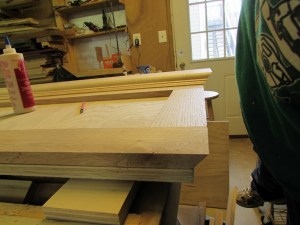 Attaching the left side frame