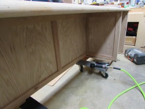 Attaching the inside trim