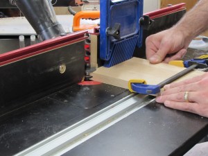 Gang cutting the end cuts first