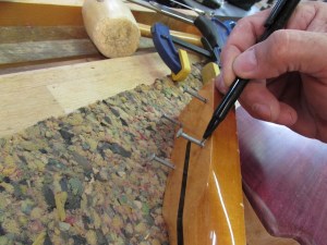 Marking a cut line on the nails