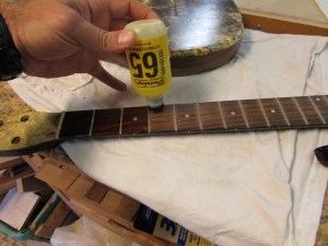 Oiling the fret board