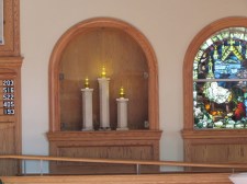 Illuminated display columns